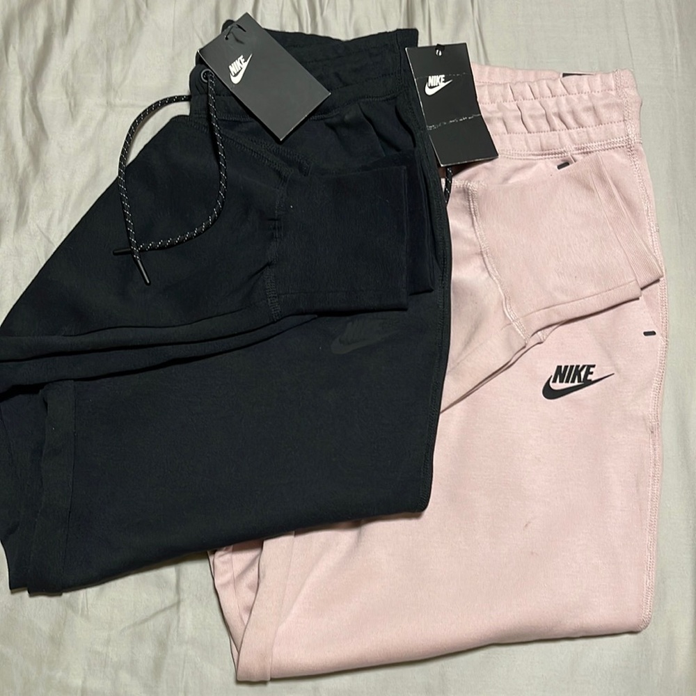 Nike Sportswear Tech Fleece Women's Pants